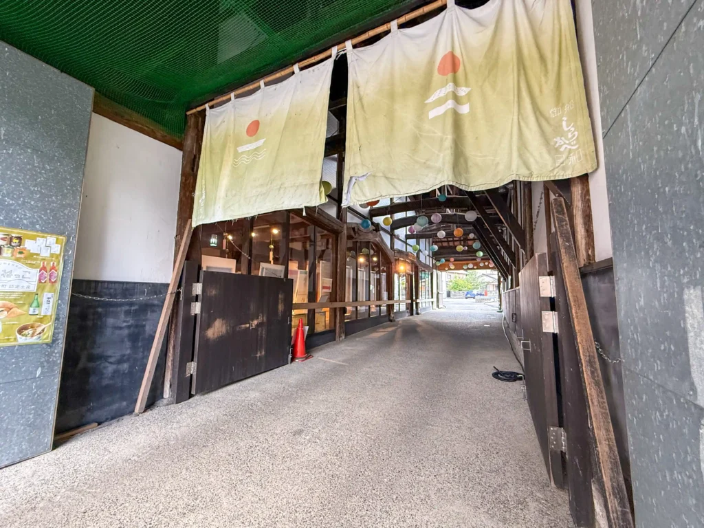 2026年7月11日〜12日、御船街なかギャラリーにてDOLPHIN EYES 展示会の様子の画像